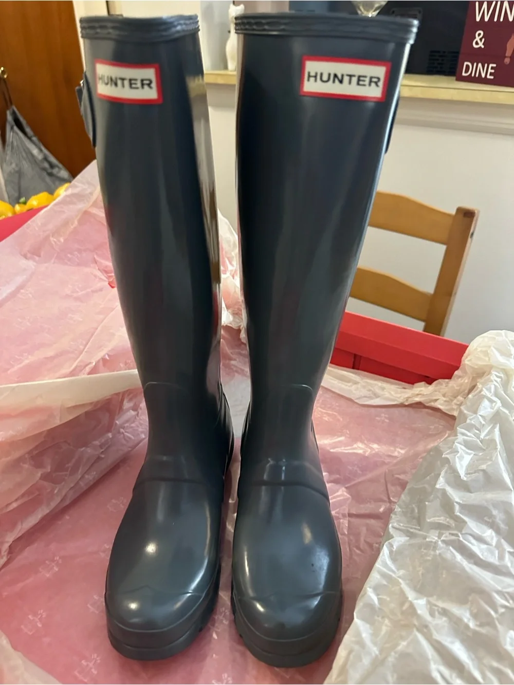 Hunter Original Tall Gloss Rain Boots Graphite Gray Size 6 w/ Box